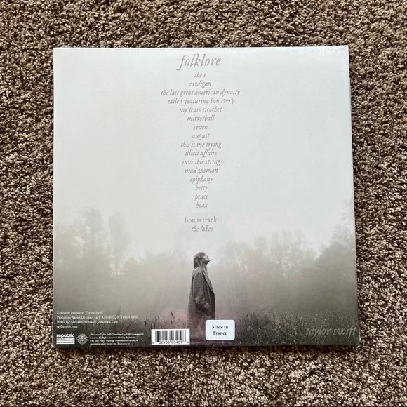 NEW Taylor Swift Folklore Vinyl - Picture 3 of 4